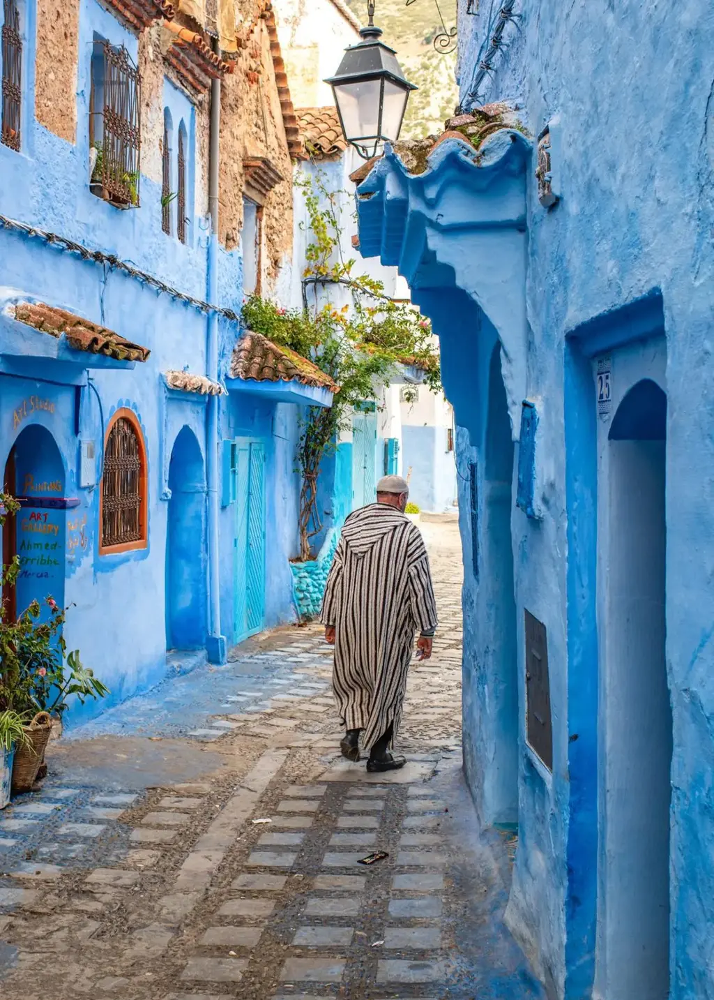 The blue streets of Chefchaouen